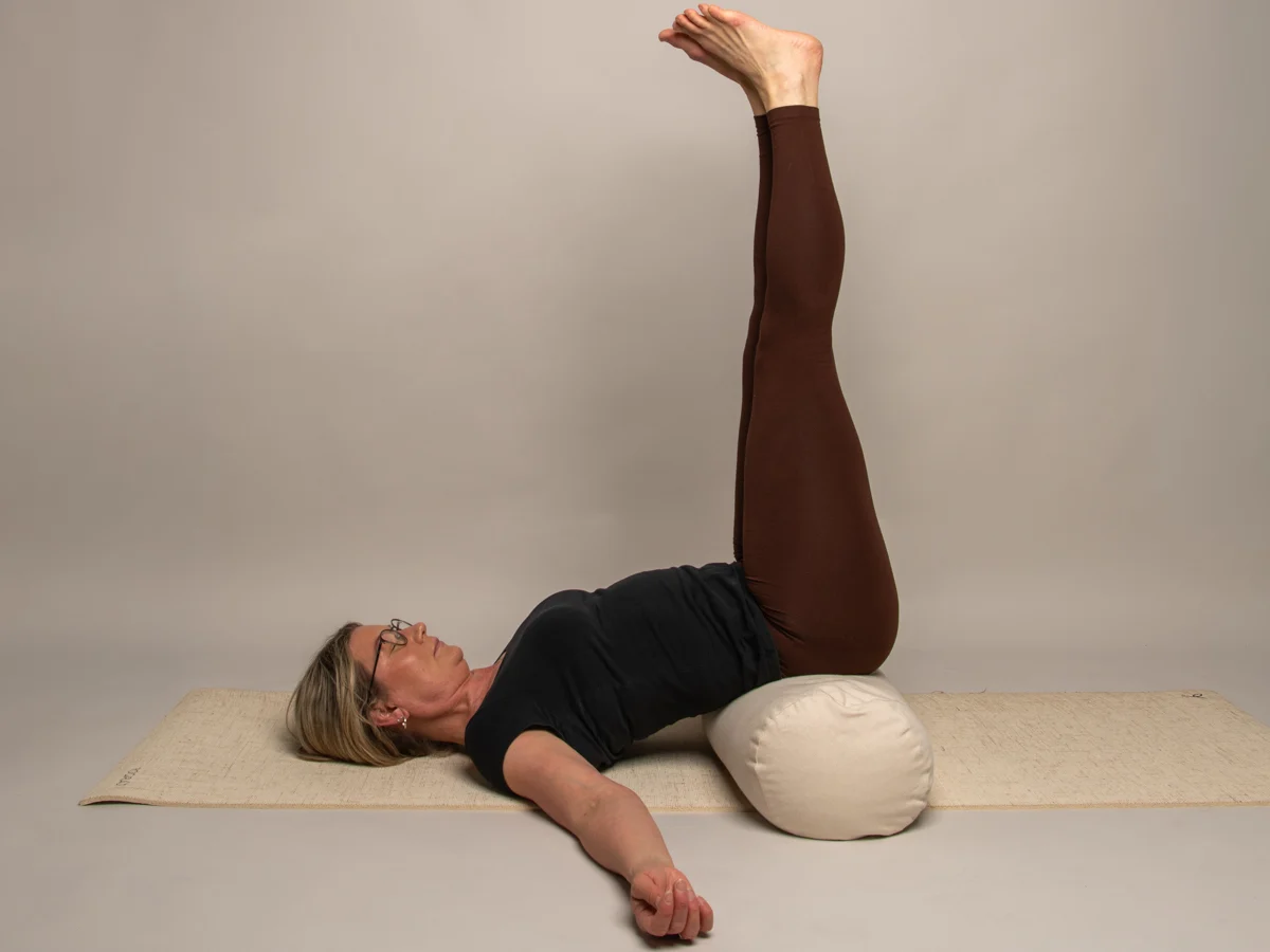 Yogapositionen Vattenfallet